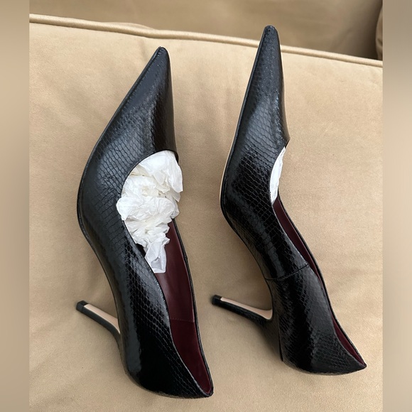 Zara animal embossed pumps Black NWT - Picture 3 of 5